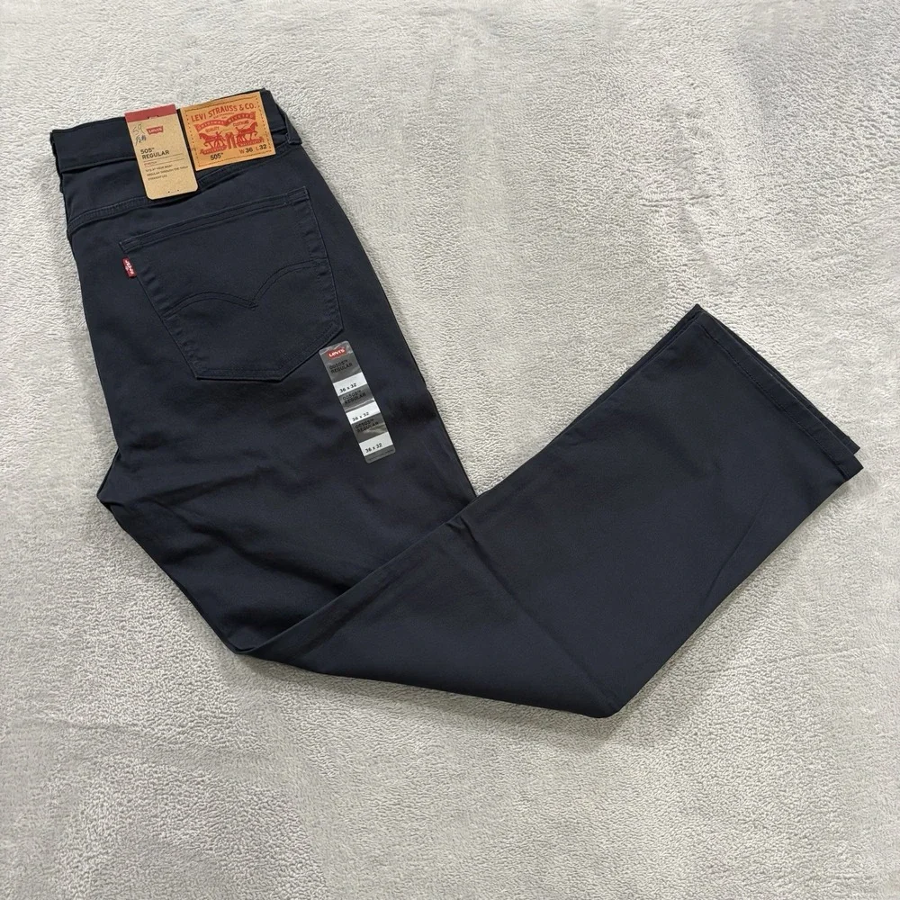 NWT Levi's 505 Jeans Men's 36x32 Straight Mid Rise Premium Soft Twill Navy Blue